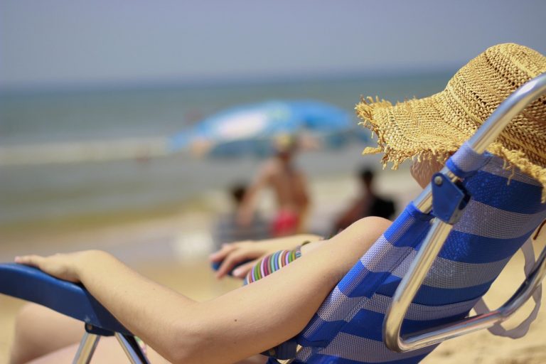 Ubezpieczenie turystyczne porównywarka – jak wybrać najkorzystniejszą ofertę?
